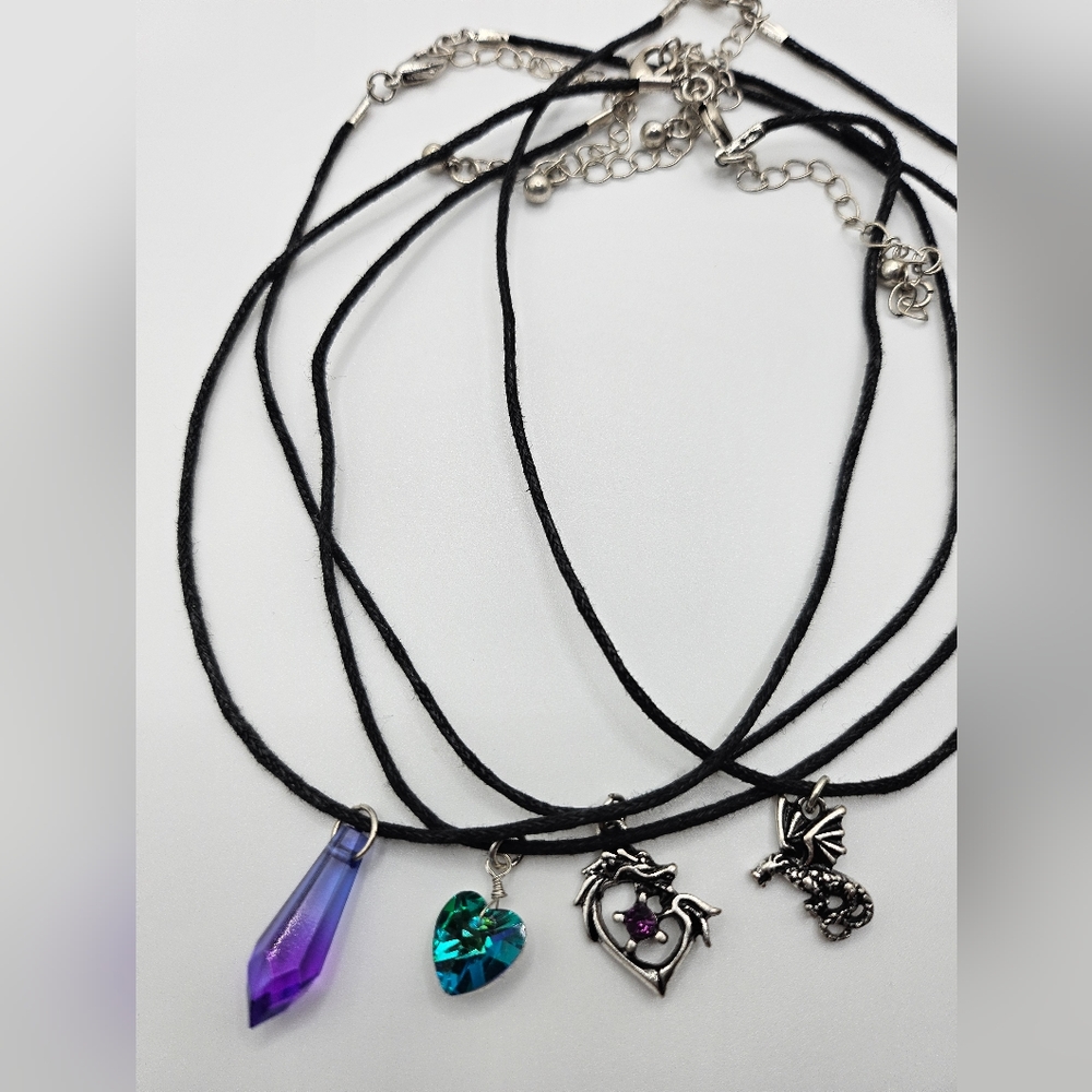 Choker necklace